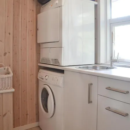 Gezellig Huis In Oksbøl Met Sauna